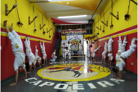 Academia De Capoeira Meu Jeito De Ser