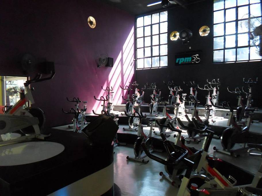 Academia Marathon Wellness - Distrito Industrial Domingos Biancardi - Bauru  - SP - Avenida Rodrigues Alves, 42