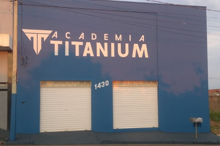 Academia Titanium