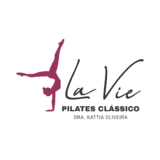 Lá Vie Pilates Clássico - logo